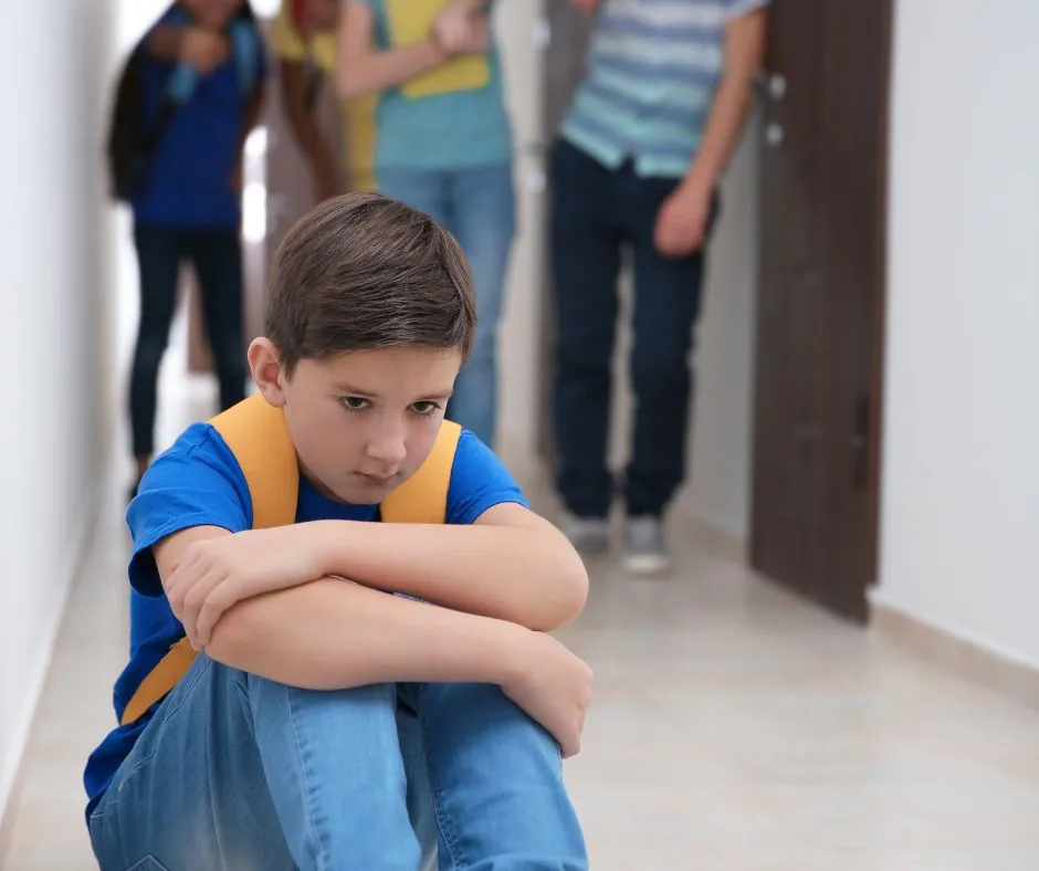 Ayuda en bullying y problemas sociales infantojuveniles. Cáceres